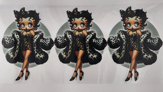 Betty 04